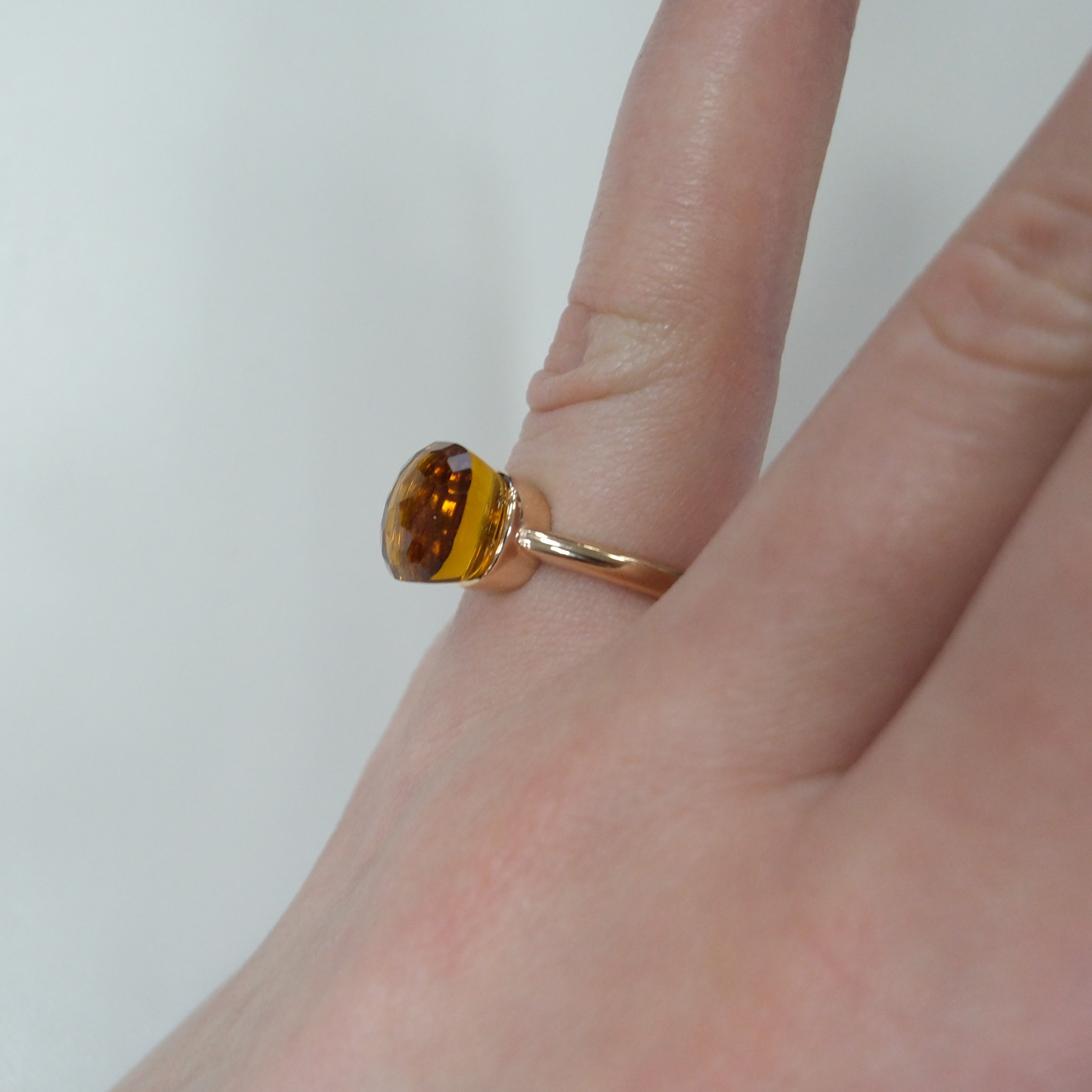 Серебряное кольцо с цитрином